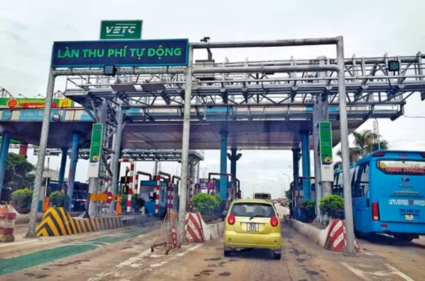 Loi nhuan quy II/2021 lo sau, “ong trum BOT” Tasco ngap no nan