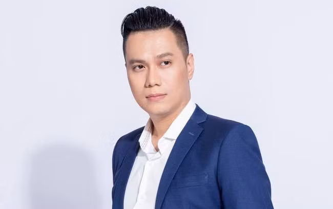 Theo Sở Văn hoá và Thể thao Hà Nội, diễn viên Việt Anh được 100% thành viên Hội đồng cấp cơ sở bỏ phiếu ủng hộ, đủ điều kiện để gửi hồ sơ lên Hội đồng cấp Bộ đề nghị xét tặng danh hiệu Nghệ sĩ Ưu tú. Ảnh: Người lao động.