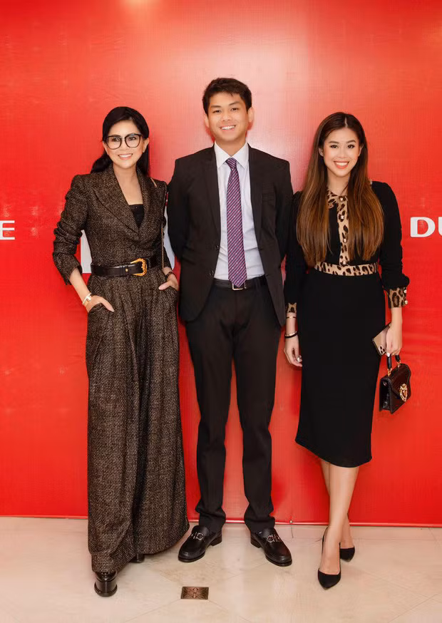 Nhung ba me quyen luc va giau co cua rich kid Viet