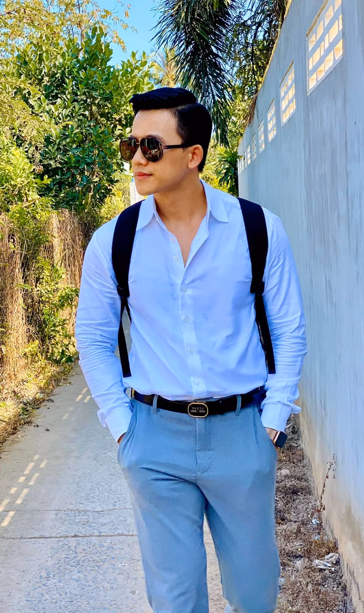 Sự nghiệp của Mai Tài Phến ghi dấu ấn khi anh đóng MV "Em gái mưa" của Hương Tràm, và sau này là trong các sản phẩm MV, phim của Mỹ Tâm. Sau đó, 9x nhanh chóng trở thành gương mặt triển vọng được khán giả và truyền thông "săn đón". Anh trở nên đắt show và nhận được nhiều hợp đồng giải trí. Ảnh: Dân Việt.