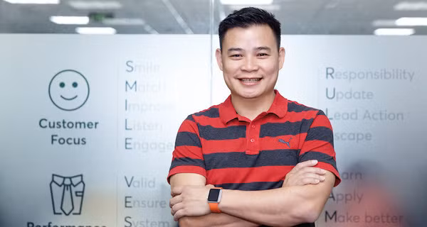Bên cạnh đó, CEO Hùng Đinh cũng là nhà sáng lập quỹ đầu tư cá nhân Vic Parners, đơn vị từng rót vốn vào một số startup như TopCV, Color Me, Printgo,...Ảnh: Cabebiz