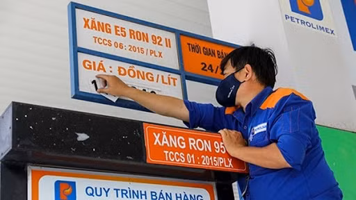 Gia xang dau dong loat tang tu 15h chieu nay