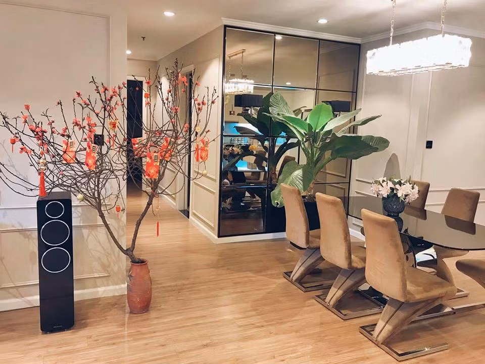 Vợ chồng nam diễn viên Mạnh Trường khá đầu tư cho nội thất căn hộ. Ảnh: Vietnamnet