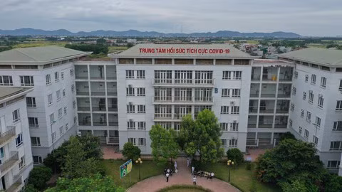 Sun Group ban giao Trung tam Hoi suc tich cuc dieu tri COVID-19 cho Bac Giang-Hinh-3