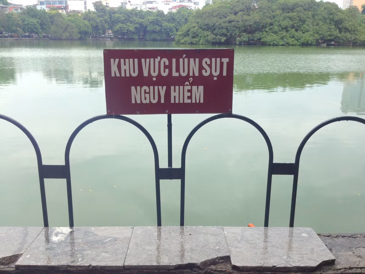 Bo ke Ho Guom sut lun khien Ha Noi phai dung cach nay de canh bao