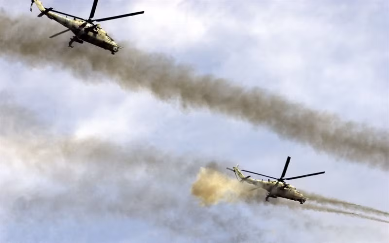 Vì vậy, khi trực thăng Mi-24 và S-80 của Ai Cập chính thức tham chiến tại Libya, không chỉ những mục tiêu mặt đất dễ bị phá hủy mà cả những chiếc UCAV của Thổ cũng đối mặt với nguy cơ lớn bị bắn hạ.