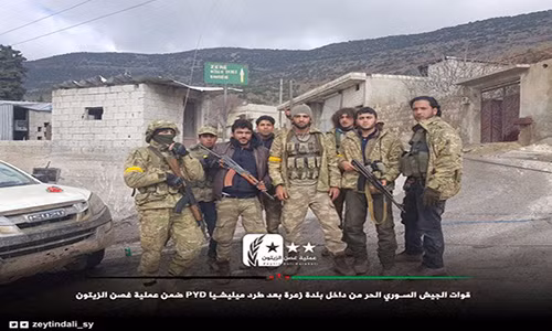 Theo South Front, nguồn tin của lực lượng đối lập Syria cho biết, Quân đội Thổ Nhĩ Kỳ và lực lượng đồng minh Quân đội Syria Tự do (FSA) đã chiếm được thị trấn chiến lược Bulbul, trung tâm quận Bulbul ở phía bắc thành phố Afrin, Aleppo, hôm 1/2. Ảnh: SF.