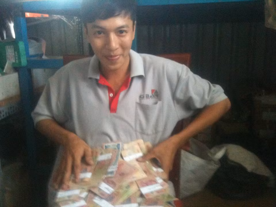 Nghi can Nguyễn Hải Dương được coi là kẻ chủ mưu vụ thảm sát với ý đồ chiếm đoạt tài sản. Dương từng là người làm việc trong gia đình ông Mỹ, có thu nhập ổn định, được gia đình nhà chủ là đại gia ngành gỗ rất yêu quý. Thậm chí, Dương còn từng có tình cảm với Lê Ánh Linh, 22 tuổi, rất xinh đẹp, là con gái ông Mỹ.