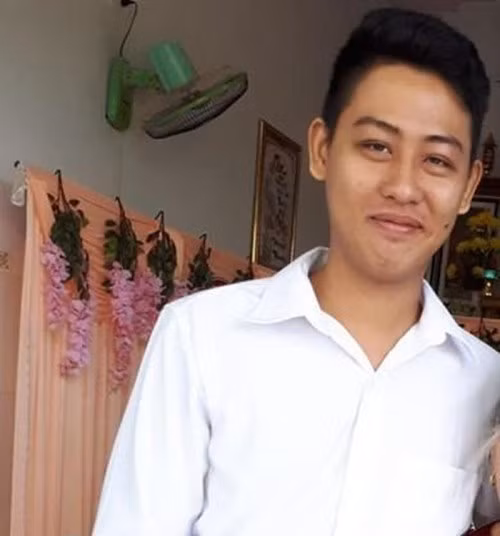 10 ngay mat tich bi an, nam thanh nien bat ngo tro ve voi nhieu uan khuc-Hinh-2