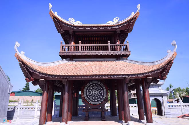 Le khai giang cua cac hoang tu xua dien ra nhu the nao?