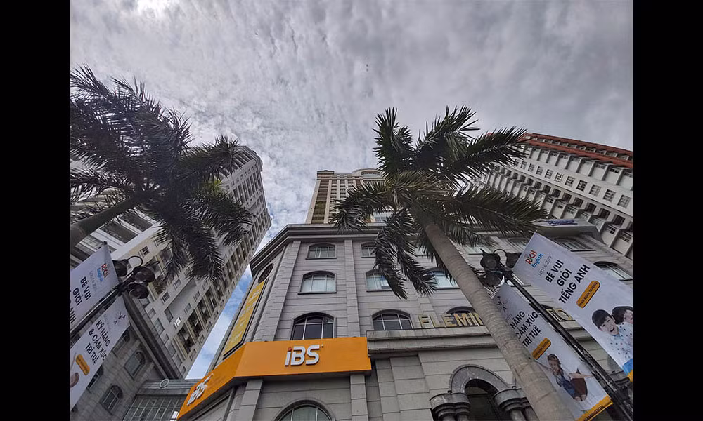 Một chế độ rất hữu ích trên A80 nữa, đó là camera góc siêu rộng. Chế độ này lấy được thêm rất nhiều góc cho bức ảnh. Ảnh cũng sẽ có xu hướng nhìn rất ấn tượng, được tạo bởi hiệu ứng thị giác góc rộng.