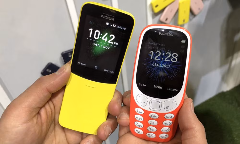 Những tưởng các mẫu điện thoại cơ bản chạy KaiOS sẽ chỉ sử dụng được một lượng nhỏ các ứng dụng cài sẵn của nhà sản xuất khi bán ra. Tuy nhiên, Nokia đang chứng tỏ hãng hỗ trợ rất tốt người dùng. Bằng chứng là sau Nokia 8110, giờ đây mẫu máy Nokia 3310 cũng đang được hãng cập nhật cho phép cài đặt các ứng dụng hấp dẫn.