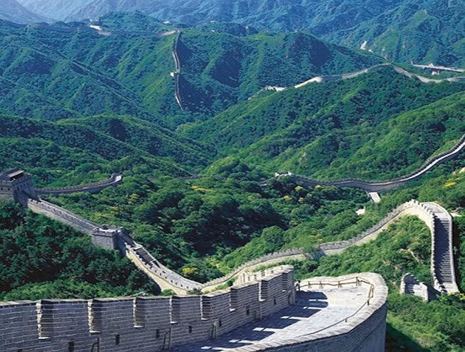 Vạn Lý Trường Thành (Trung Quốc): Với chiều dài trên 20.000 km, công trình này được xây dựng từ thế kỷ 3 trước Công nguyên đến thế kỷ 17 để bảo vệ lãnh thổ. Ảnh: Pixabay/ CCO.