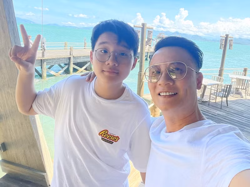 Tê Giác nhanh chóng trở về cuộc sống thường nhật sau khi rời “Bố ơi! Mình đi đâu thế” mùa 1.