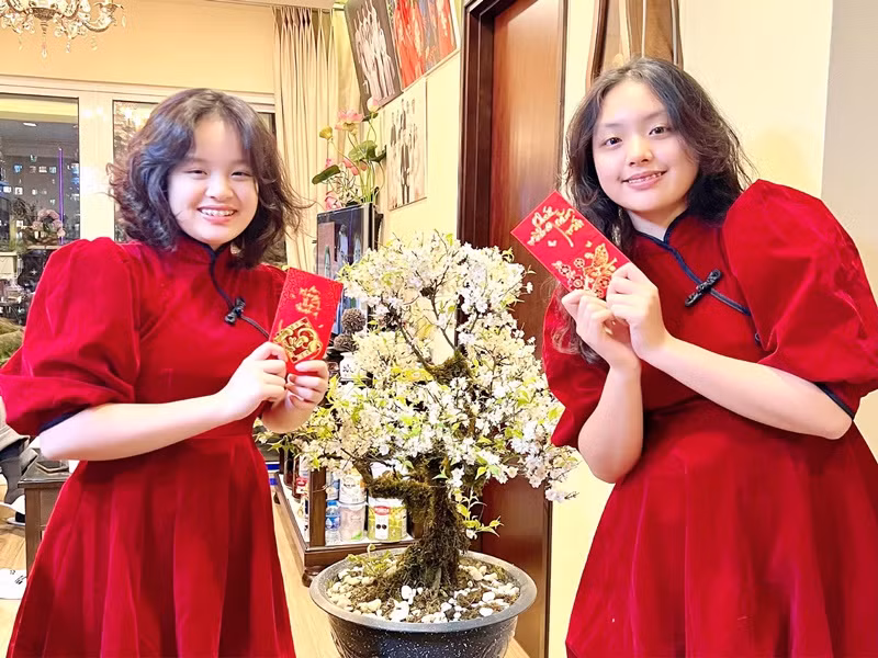 Sao nhí của "Bố ơi, mình đi đâu thế?" nay đã cao lớn phổng phao và điệu đà. Ảnh: FB Thúy Hạnh