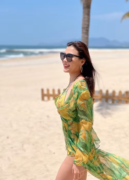Thúy Diễm được nhiều người khen ngợi có body quyến rũ mọi ánh nhìn.