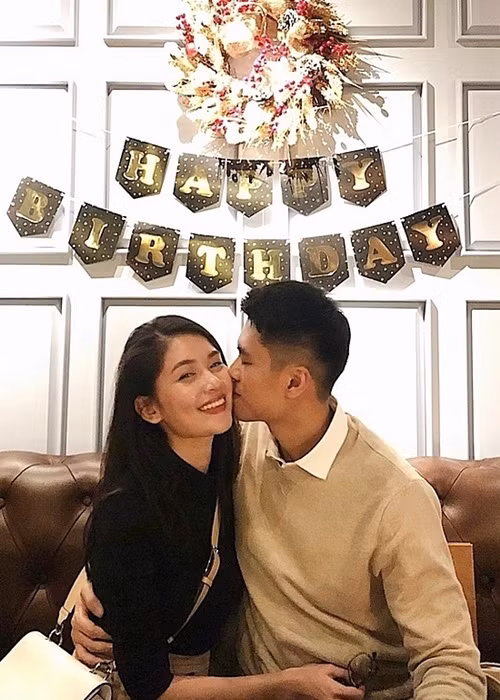 Tháng 3 mỗi năm, Thùy Dung thường đăng ảnh bên người yêu để kỷ niệm ngày hẹn hò. Ảnh: Instagram