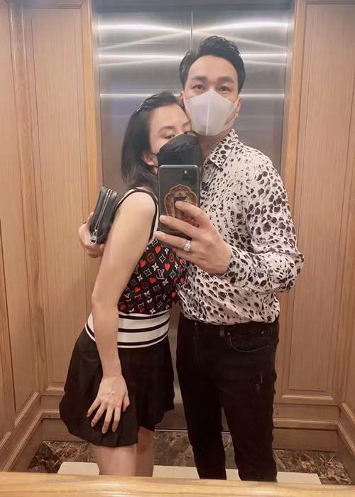 Ngọc Hương lại cho biết Thành Trung luôn tôn trọng cô.