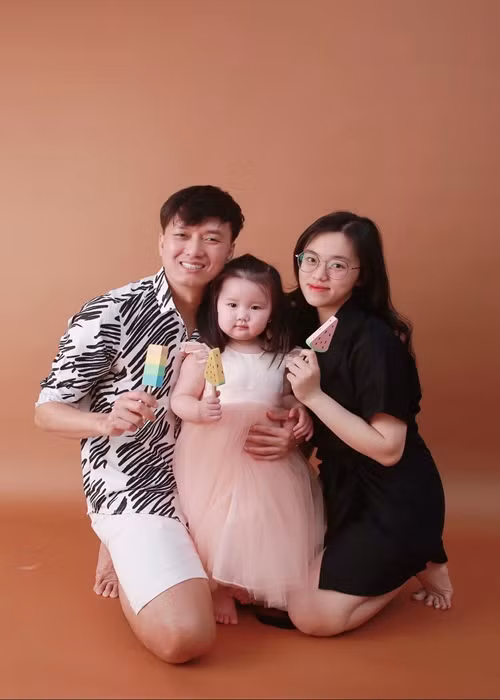 Quách Ngọc Tuyên rất cưng chiều con gái Bào Ngư.