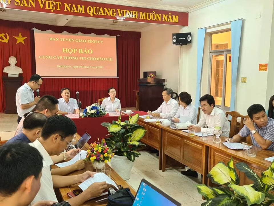 TAND Binh Phuoc len tieng vu bi cao nhay lau tu van sau khi bi ket an-Hinh-2