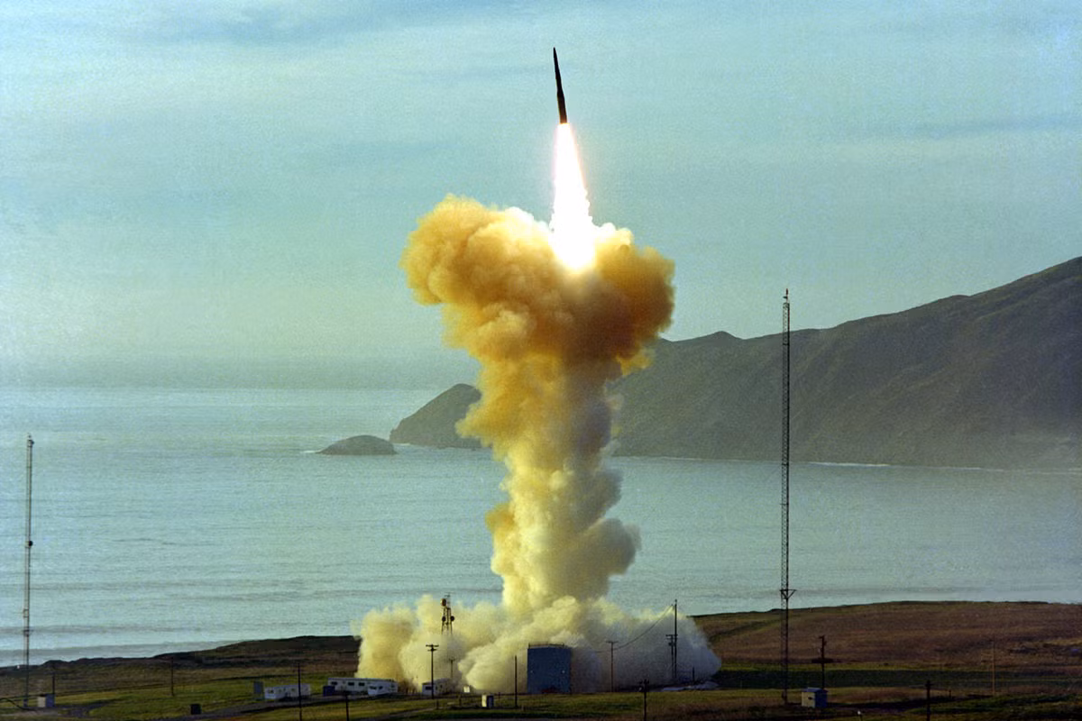 So với các tên lửa cùng loại, LGM-30G Minuteman III có ưu thế khởi động tác chiến nhanh, độ tin cậy cao, cơ chế dẫn đường chính xác. Nguồn ảnh: Wiki