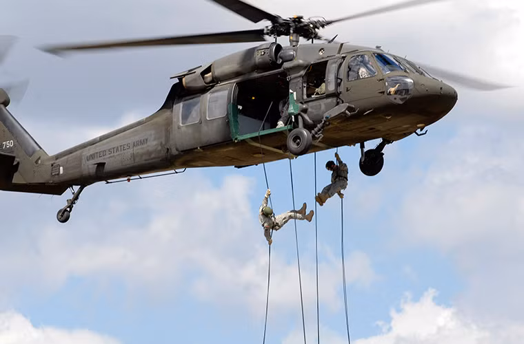 Từ năm 1978 cho tới nay UH-60 đã trở thành một biểu tượng của Quân đội Mỹ cũng như các quốc gia đồng minh với hơn 4.000 chiếc được chế tạo phục vụ tại hơn 20 quốc gia trên thế thế giới. Và thời gian phục vụ của dòng trực thăng này có thể sẽ kéo dài thêm vài thập kỷ nữa với các chương trình nâng cấp và hiện đại hóa.