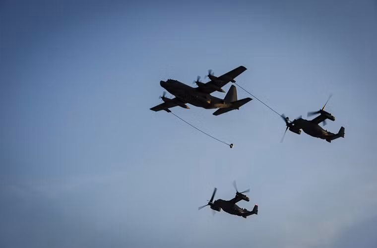 MC-130J Commando II biến thể tiếp nhiên liệu trên không của C-130, bên cạnh đó nó cũng được sử dụng cho các nhiệm vụ không vận đặc biệt của Không quân Mỹ. Nguồn ảnh: Business Insider.
