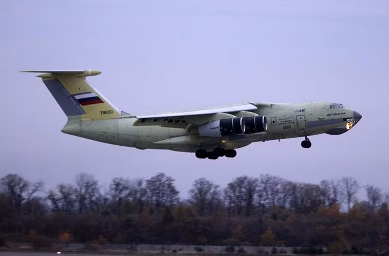 Trong ảnh là một nguyên mẫu IL-476 trong chuyến bay thử nghiệm đầu tiên của mình. Nguồn ảnh: QQ.
