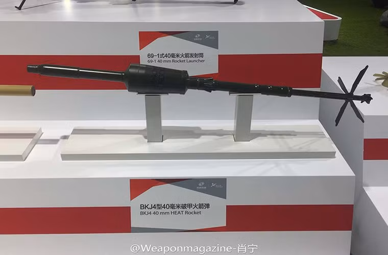 Cuối cùng là BKJ4 mẫu đạn hai đầu nổ dùng để chống lại các loại xe tăng được trang bị giáp phản ứng nổ. Đầu đạn thứ nhất của BKJ4 có nhiệm vụ vô hiệu hóa lớp giáp phản ứng nổ của mục tiêu trong khi đó đầu đạn thứ thâm nhập vào lớp giáp chính. Nguồn ảnh: QQ.