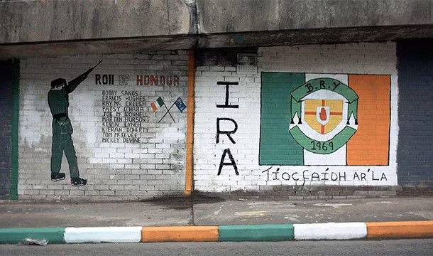 4-Năm 1998, IRA đe dọa đánh bom một tòa án ở Bắc Ireland, Cảnh sát đã được huy động để sơ tán dân chúng ra ngoài. Tuy nhiên bên ngoài mới là nơi quả bom thực sự phát nổ, vụ nổ đã khiến hàng trăm người bị thương và 29 người bị chết.