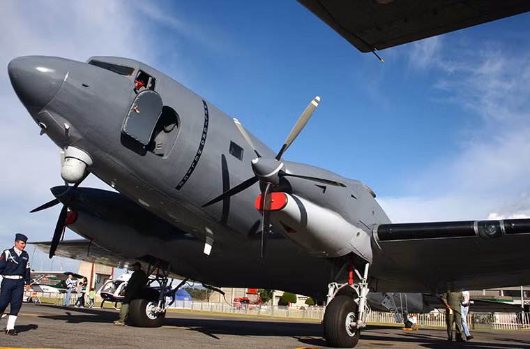 Với những thay đổi này BT-67 có thể thực hiện nhiều nhiệm vụ hơn so với OV-10 khi nó vừa đảm nhận nhiệm vụ tấn công mặt đất lẫn trinh sát trên không bên cạnh đó nhiều khả năng BT-67 sẽ tham gia vào nhiệm vụ tuần tra trên biển của Không quân Philippines. Trong ảnh là mẫu cường kích AC-47T có thiết kế khá giống BT-67.