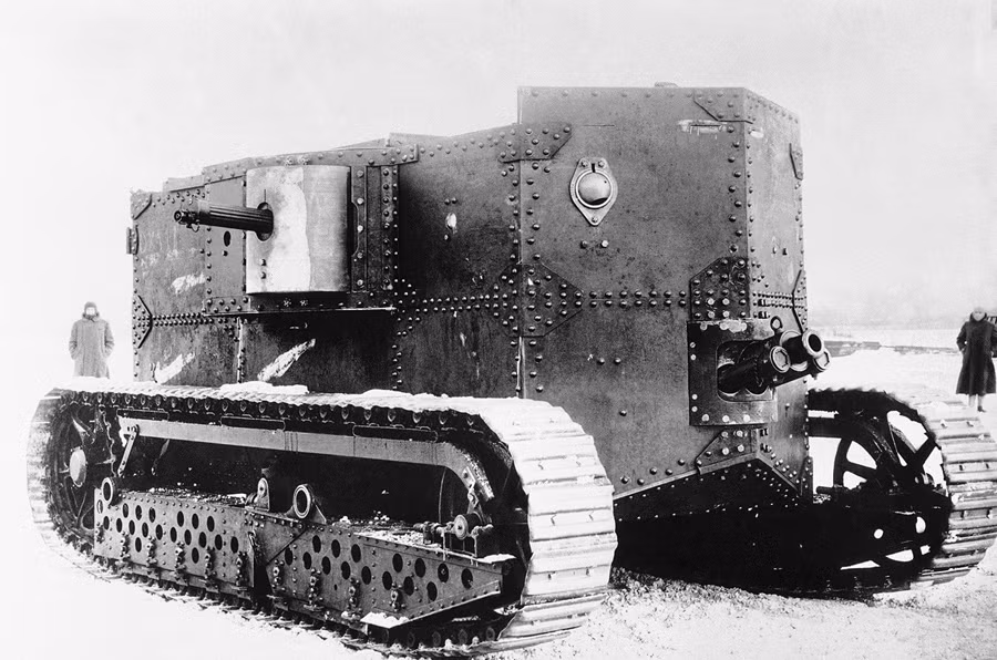 Mẫu xe tăng đầu tiên được Mỹ sản xuất vào năm 1917. Mẫu xe tăng này không được đưa ra thực địa vì chúng quá cồng kềnh và không cơ động. Nguồn Ảnh: Theatlantic.