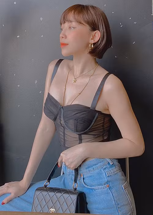 Người hâm mộ mong mỏi Tóc Tiên sẽ sớm lên xe hoa.