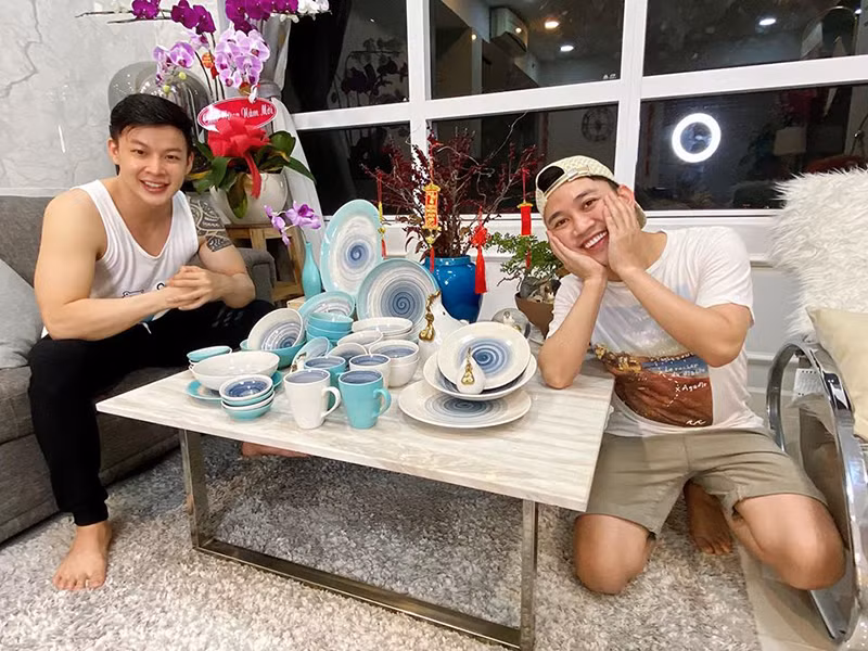 Don Nguyễn và người yêu đang sống chung một nhà.