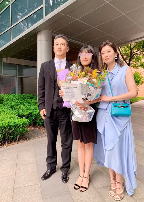 Giả Tịnh Văn đã làm lành với Tôn Chí Hạo. Trước đó, cả hai không nhìn mặt nhau vì những mâu thuẫn về quyền nuôi con.
