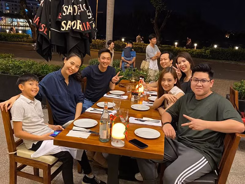 Đàm Thu Trang hiện có mối quan hệ tốt đẹp với con trai riêng của Cường Đô la.