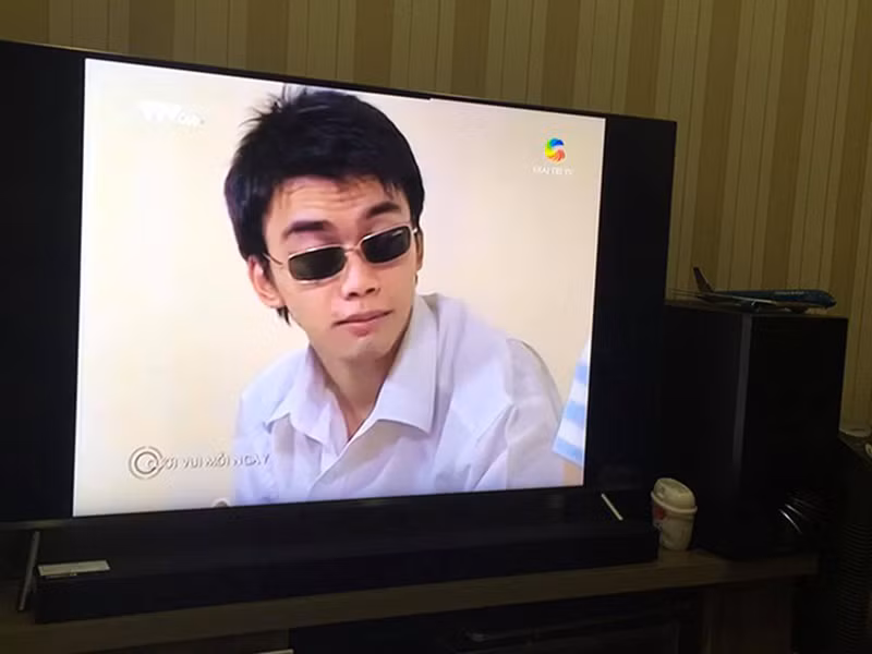 Ngoài phim ảnh, Hà Duy còn đóng hài.
