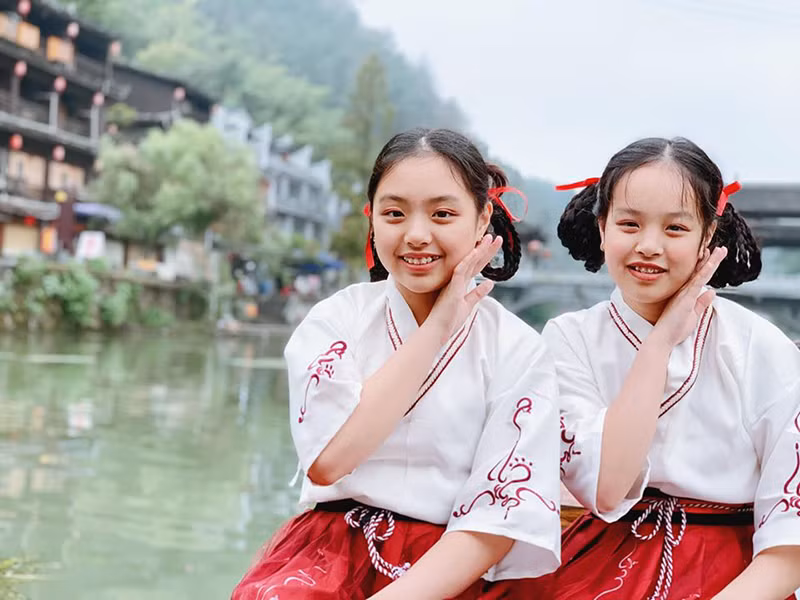 Ở nhà vợ chồng Thúy Hạnh hay trêu Suti là công chúa hậu đậu bởi làm bất cứ việc gì cũng có thể gây đổ vỡ.