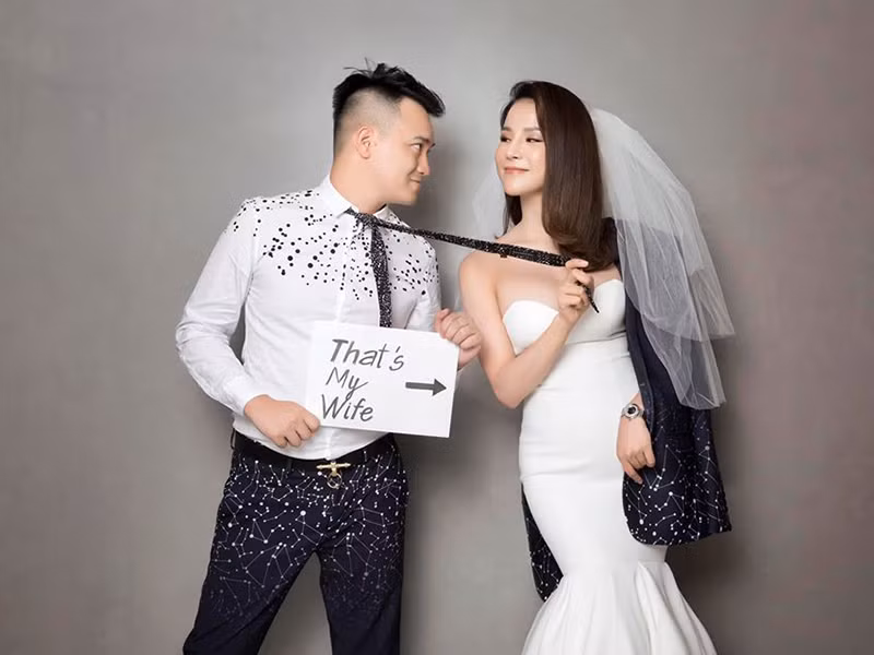 Đám cưới của cặp đôi được tổ chức vào tháng 5/2018.