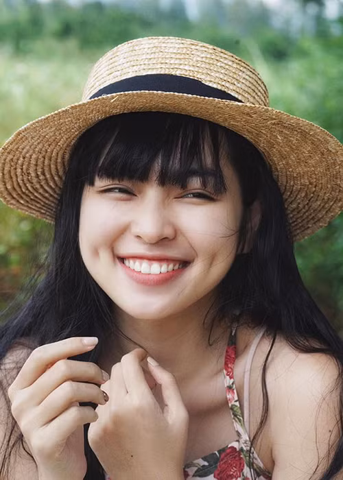 Ngoài Trúc Anh, Đỗ Khánh Vân cũng nhận được sự chú ý của nhiều khán giả sau khi đóng phim "Mắt biếc".