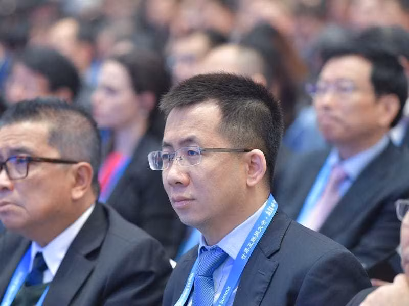 “Cha đẻ” Tik Tok: Từ con số 0 thành tỷ phú giàu nhất Trung Quốc “Cha de” Tik Tok: Tu con so 0 thanh ty phu giau nhat Trung Quoc