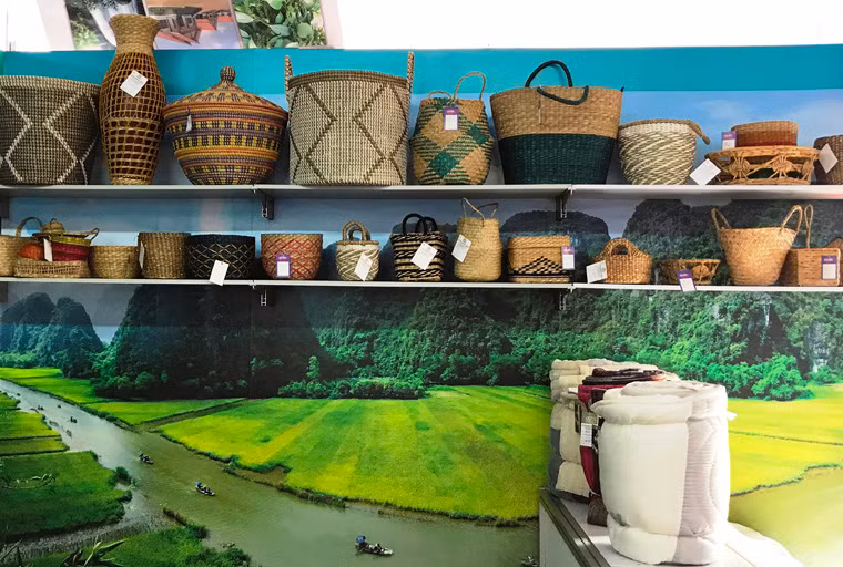 Sản phẩm thủ công mỹ nghệ đến từ tỉnh Ninh Bình.