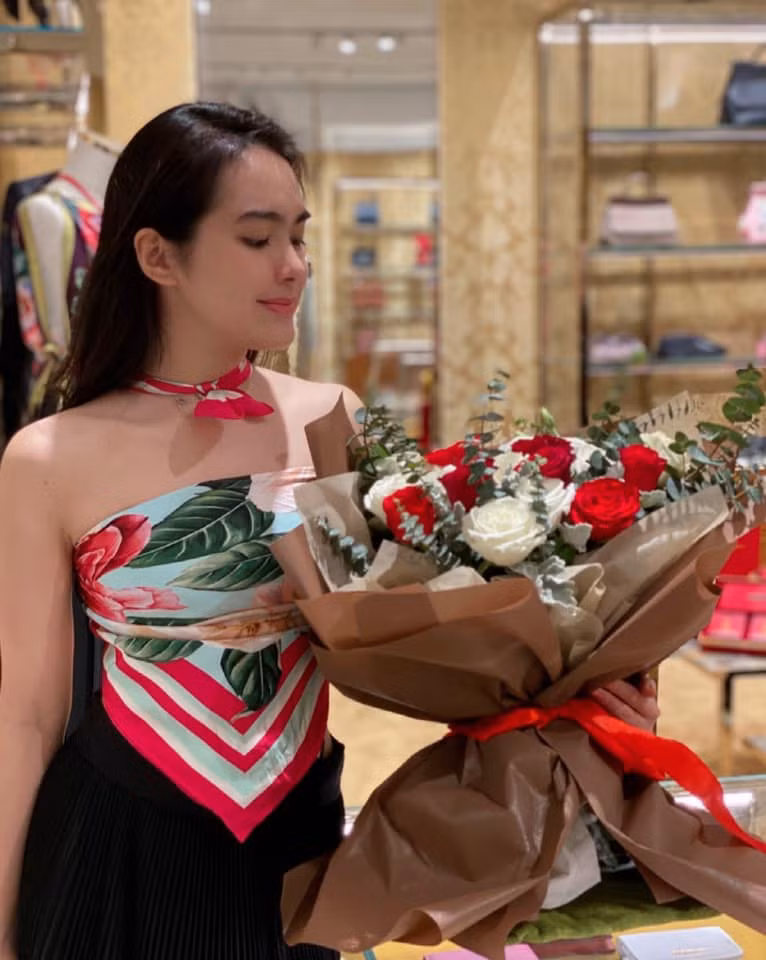Hồ Thiên Trang còn nổi bật với vẻ ngoài lai 3 dòng máu là Việt Nam - Trung Quốc - Thái Lan.