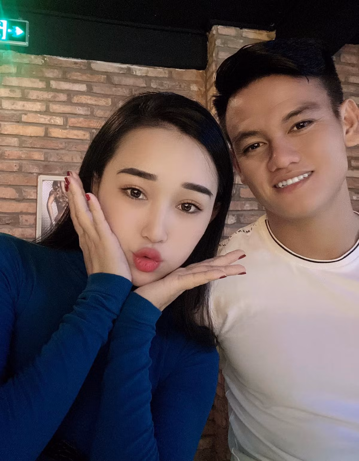 Được biết, hôn lễ chính thức của cầu thủ Hồ Tấn Tài sẽ được diễn ra từ 13h00 ngày 20/4 tới.