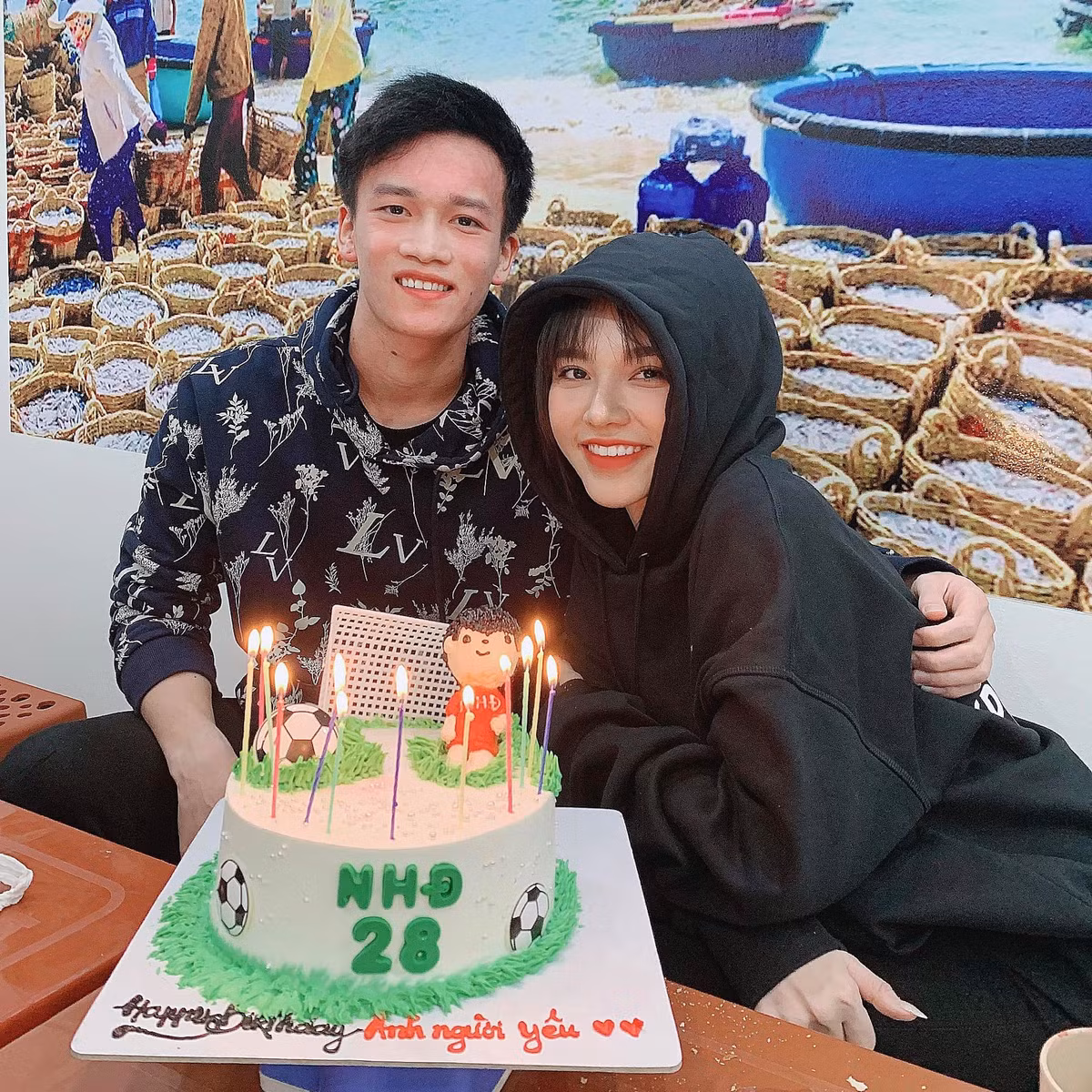 Ở bên nhau hơn 4 năm, nhưng Hoàng Đức và Gia Hân khá kín tiếng trong chuyện tình cảm.