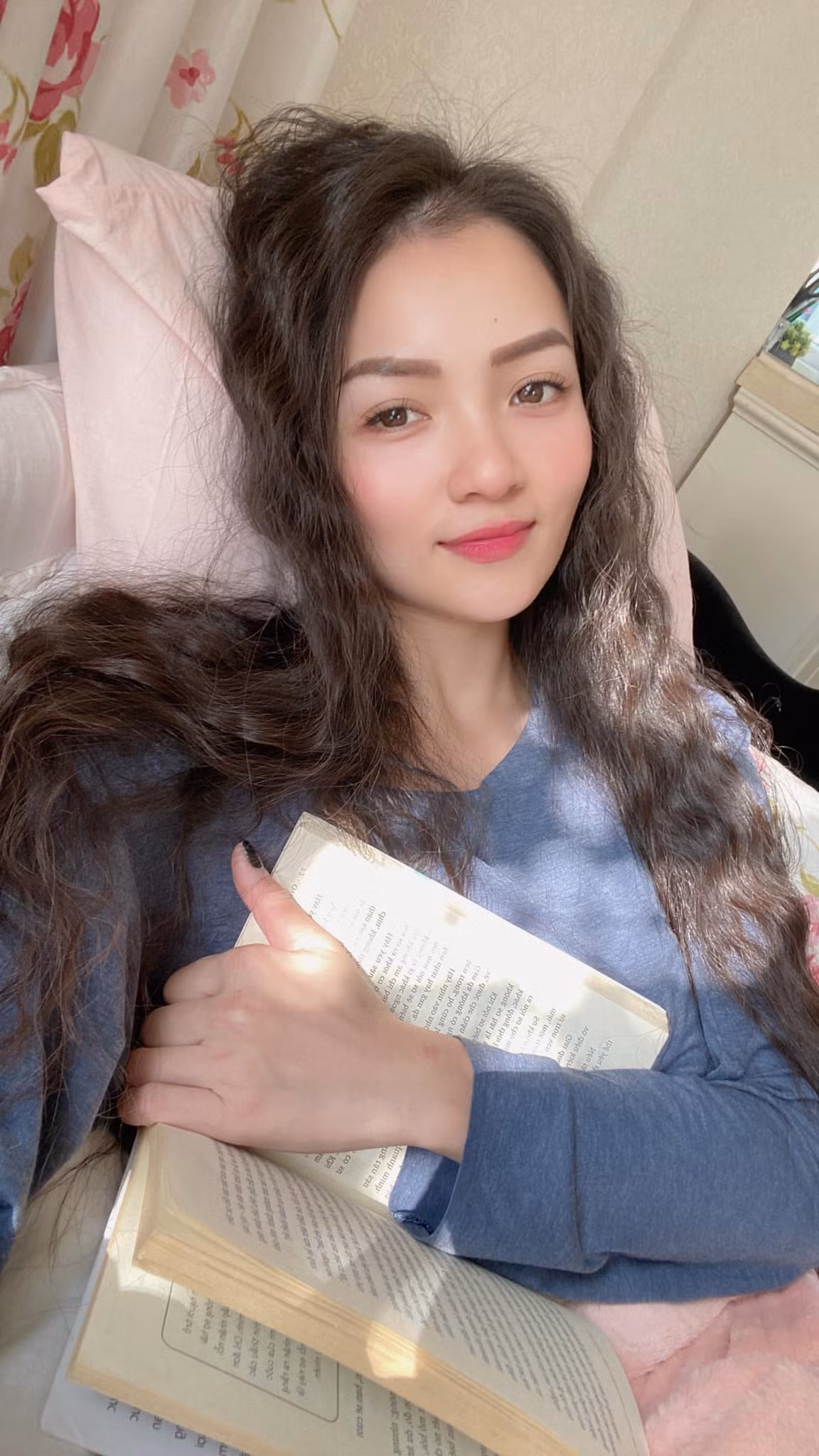 Không rõ Thủy Top đã có bạn trai hay chưa? Nhưng trên trang cá nhân, cô nàng rất kín đáo về câu chuyện riêng tư này. Ảnh: FBNV