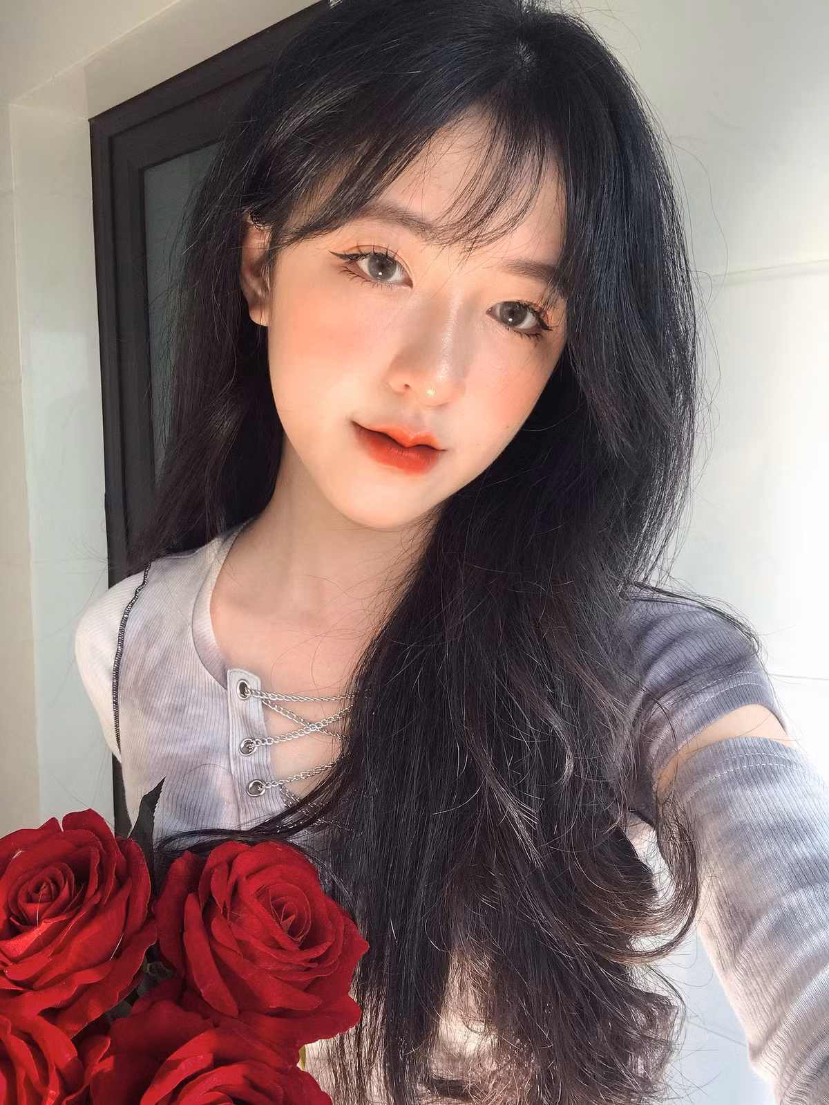 Nữ sinh Quảng Bình hút mọi ánh nhìn nhờ sắc vóc như búp bê Nu sinh Quang Binh hut moi anh nhin nho sac voc nhu bup be