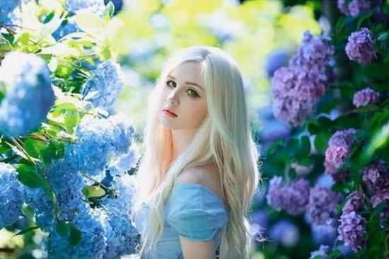 Không ít lần cô bị dính tin đồn phẫu thuật thẩm mỹ. Tuy nhiên, Icy Tenshi khẳng định, vẻ đẹp của cô là hoàn toàn tự nhiên.