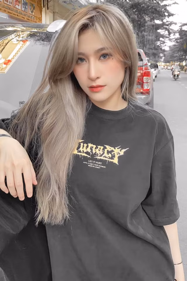 Bên cạnh đó, cô cũng không ngừng học hỏi thêm nhiều kỹ năng mới và thử sức trong một vài dự án truyền thông. Ảnh: FBNV
