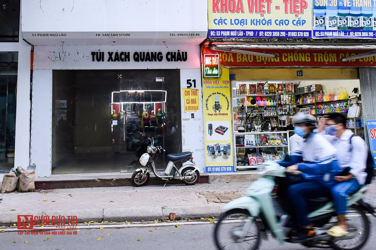 Đến thời điểm hiện tại tỉnh Hải Dương đã ngăn chặn, kiểm soát hoàn toàn bệnh COVID-19, Khoảng 95% số lượng doanh nghiệp trên địa bàn đã hoạt động trở lại, vừa sản xuất vừa chống dịch an toàn. Người đứng đầu các đơn vị phải thường xuyên tuyên truyền, yêu cầu nhân dân thực hiện nghiêm túc 5K. Tỉnh tiếp tục tạm dừng hoạt động các dịch vụ không thiết yếu có nguy cơ làm lây lan dịch bệnh, khó kiểm soát, như: quán bar, vũ trường, karaoke, massage, rạp chiếu phim, quán game internet cho đến hết ngày 15/4.